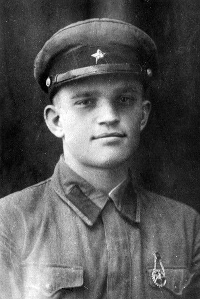 Александр Матросов